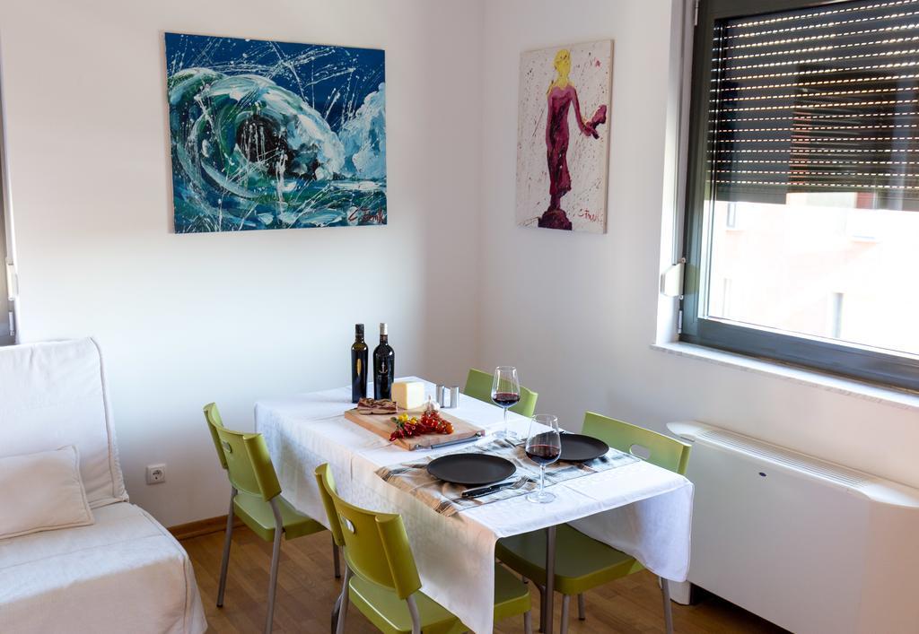 Allure Apartment Rijeka Bagian luar foto