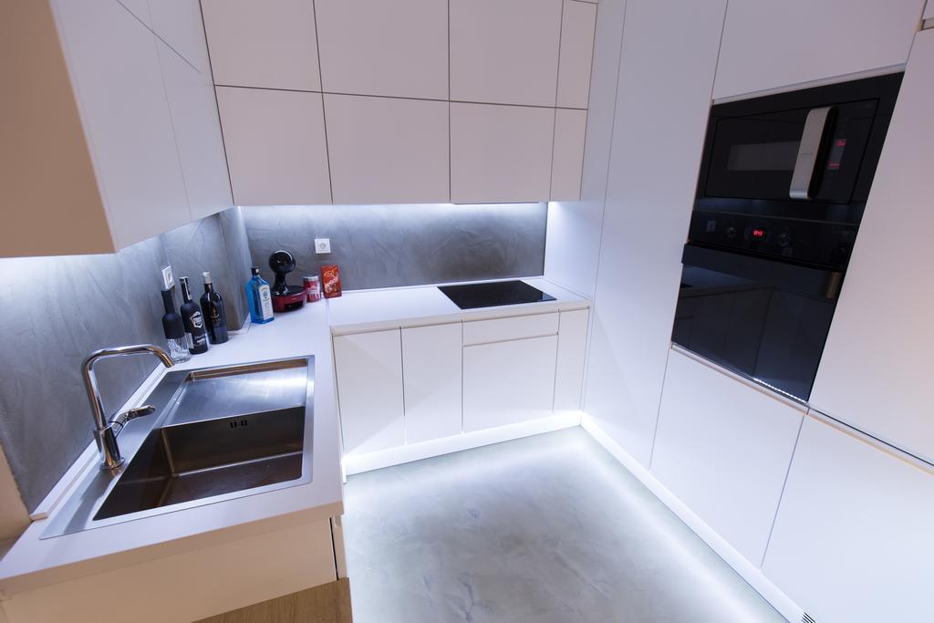 Allure Apartment Rijeka Bagian luar foto