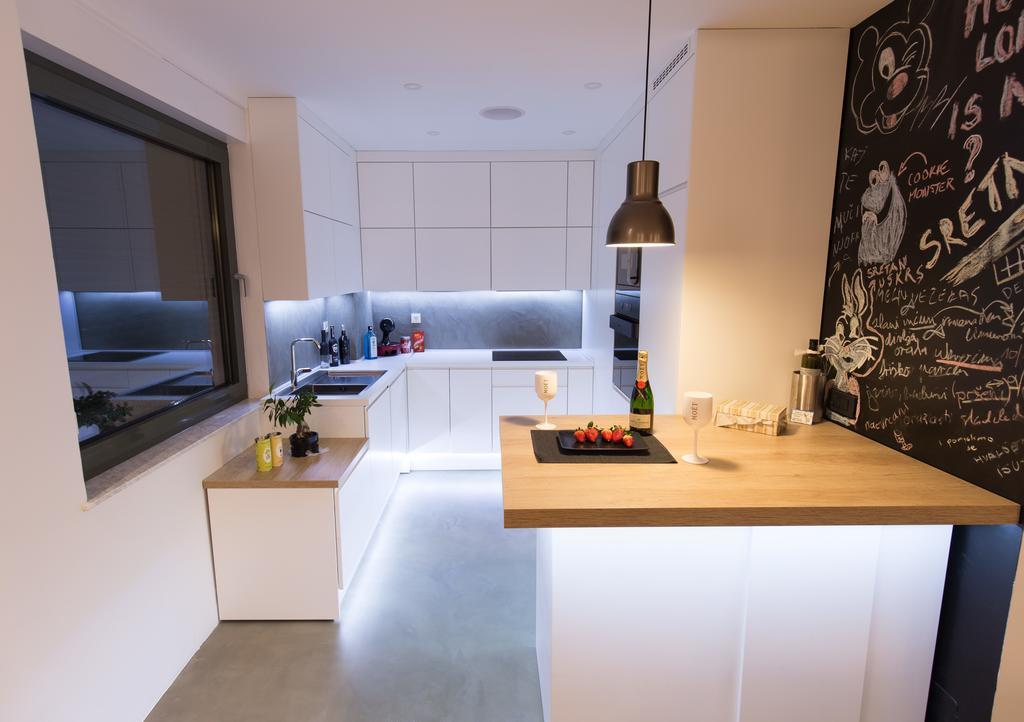 Allure Apartment Rijeka Bagian luar foto